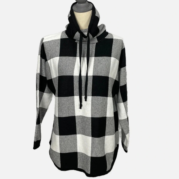Adrienne Vittadini Pullover Turtle Neck Sweater Top Plaid Black White Small - Picture 1 of 10